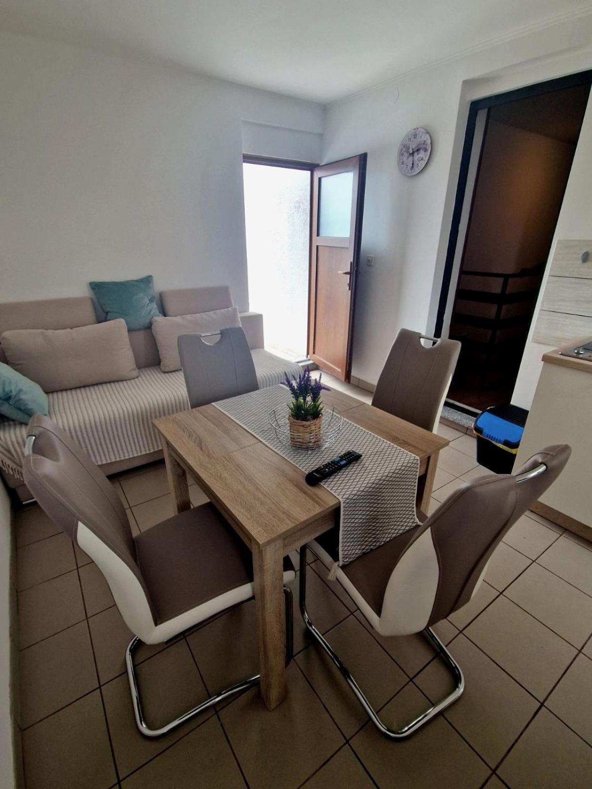 Apartman Seka Kraljevica Eksteriør billede